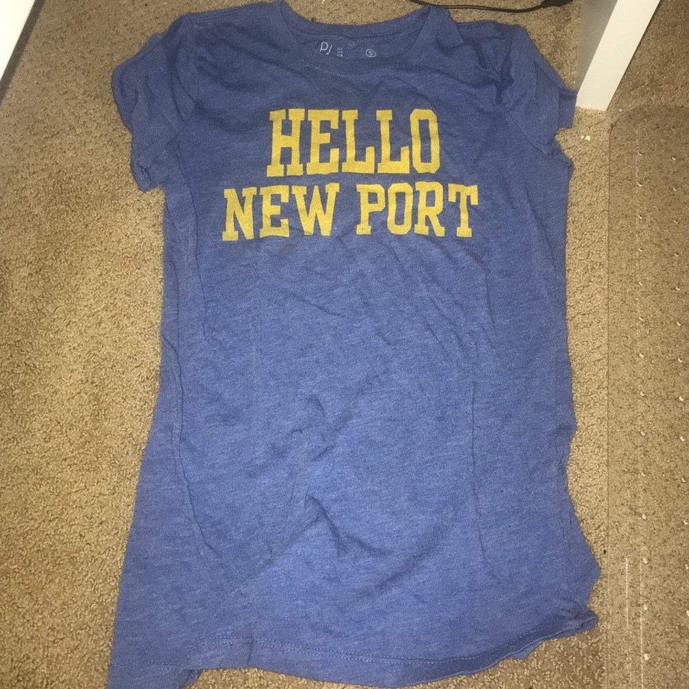 “hello new port” blue t shirt